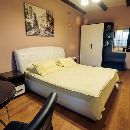 Saban Deluxe Pensjonat Lwów