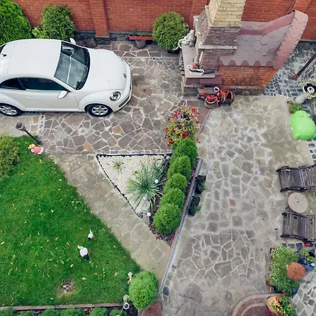Saban Deluxe Guest house Lviv