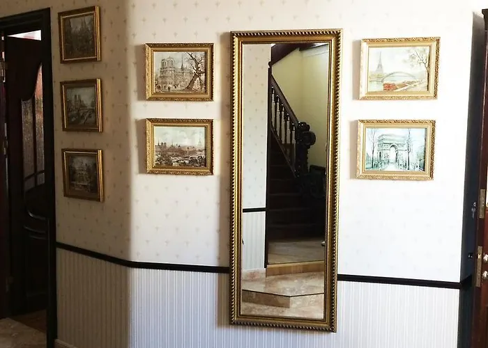 Saban Deluxe Guest house Lviv