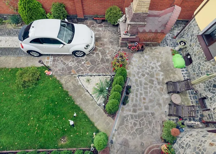 Saban Deluxe Guest house Lviv